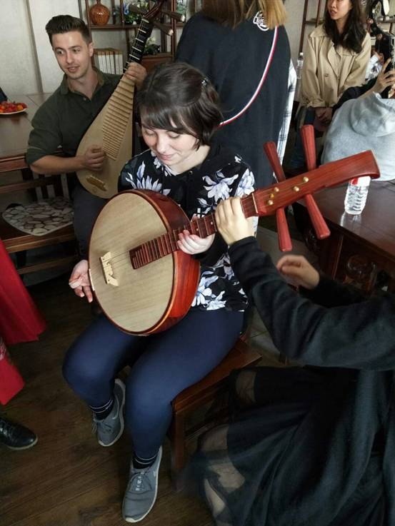 mmexport1556274864335